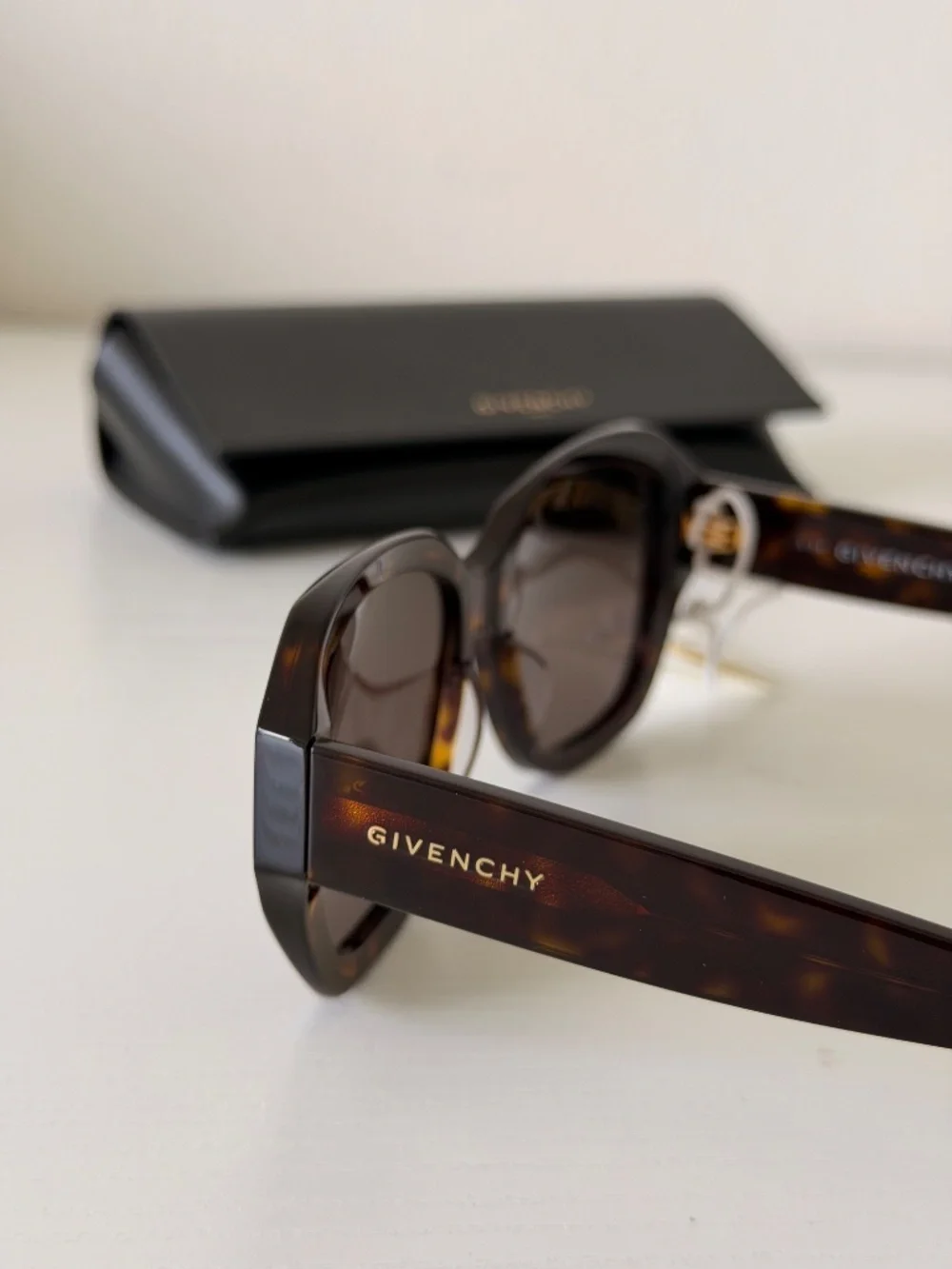 New GIVENCHY Sunglasses GV400751 52E Dark Havana Frame Authentic